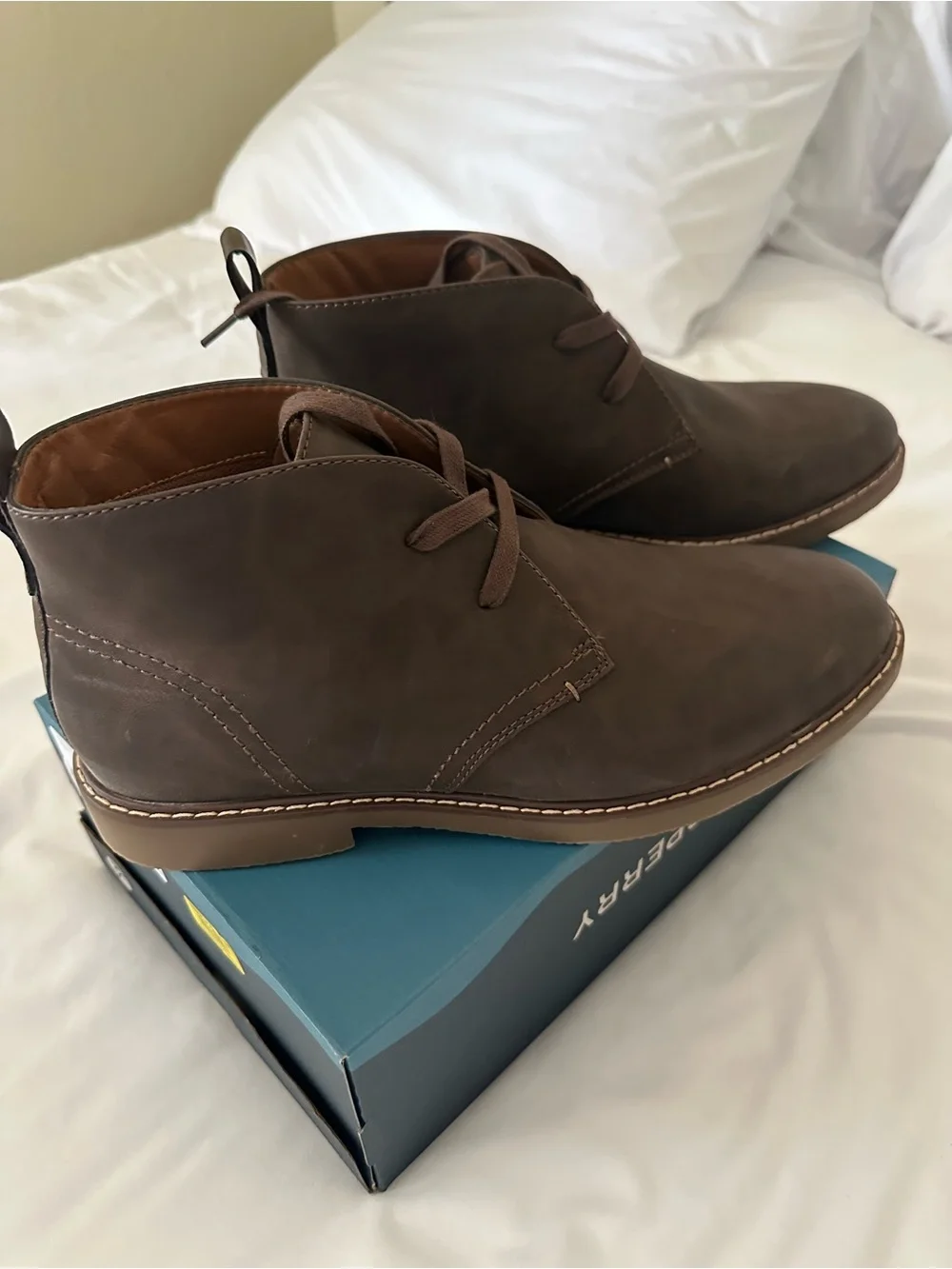 Sonoma Brown Men's Chukka Boots - Dark Brown Nubuck